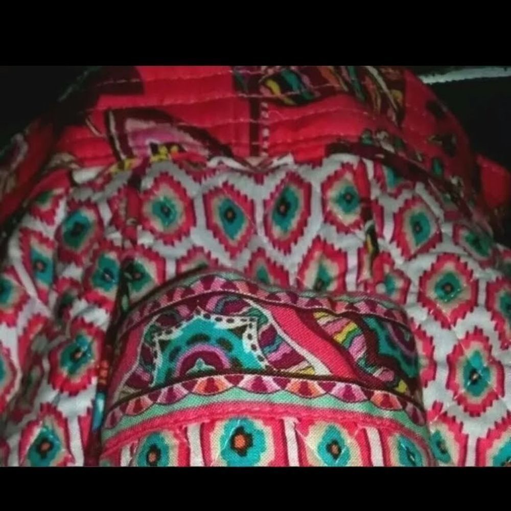 #404 Vera Bradley retired handbag - Picture 5 of 6